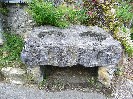 La pierre à dîme La pierre à dîme